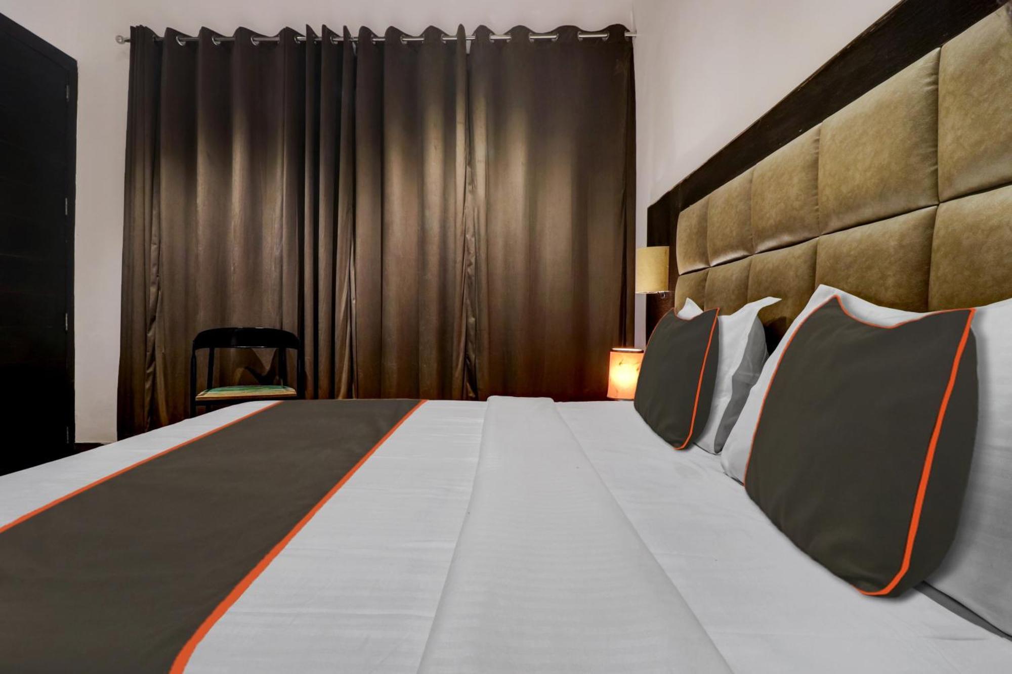 Hotel Collection O Mount N Woods Nainital Exterior foto