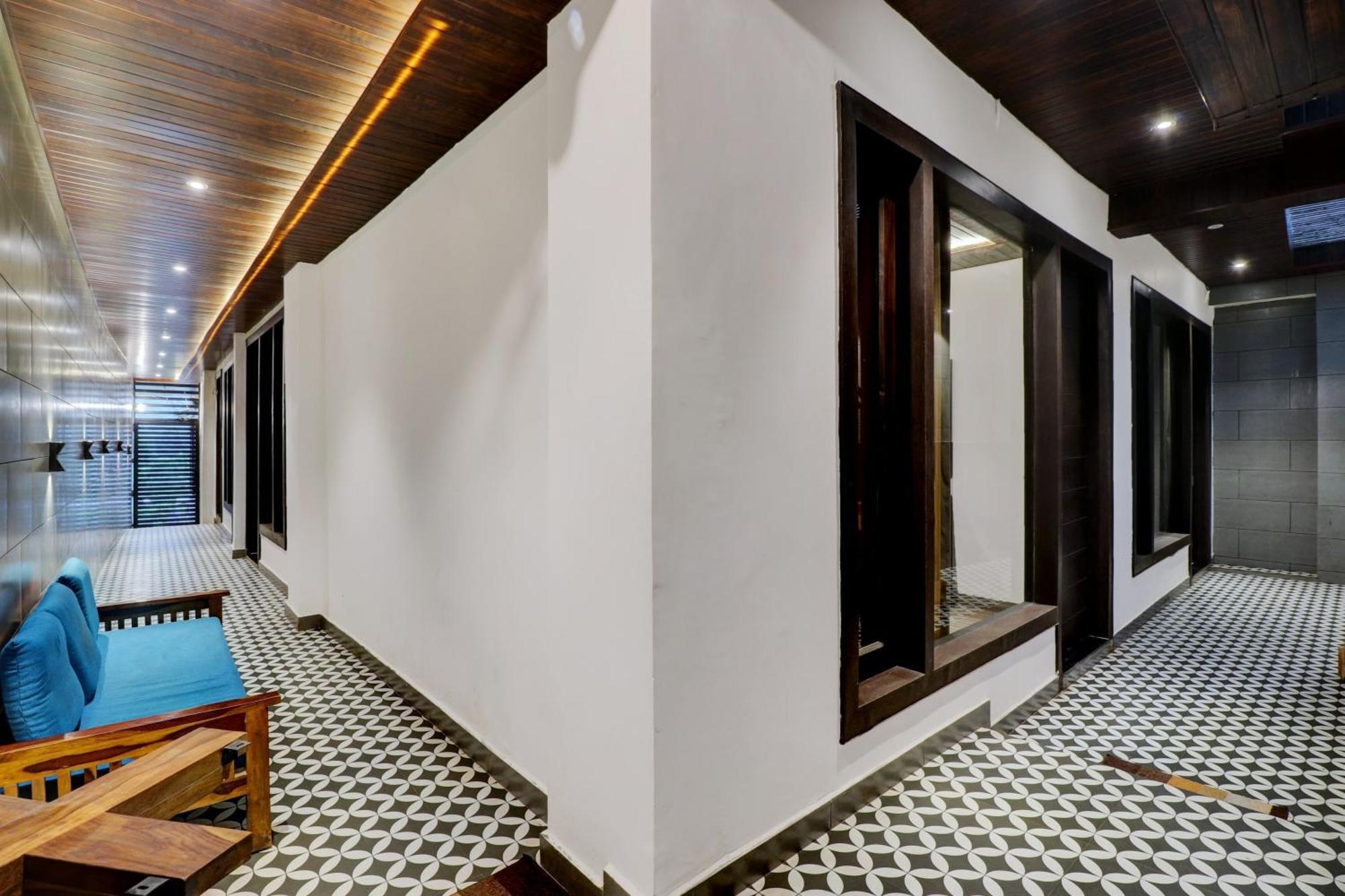 Hotel Collection O Mount N Woods Nainital Exterior foto